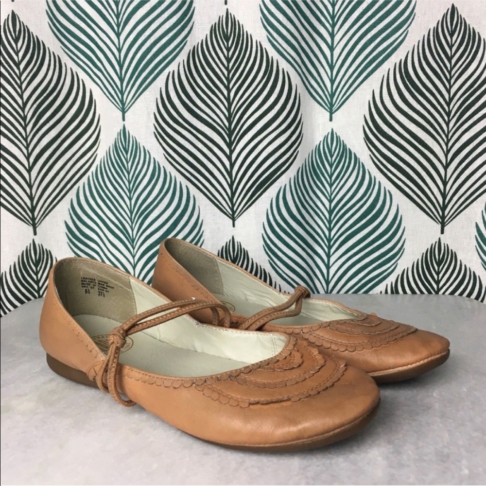 Palladium tan camel Mary Jane ballet flats